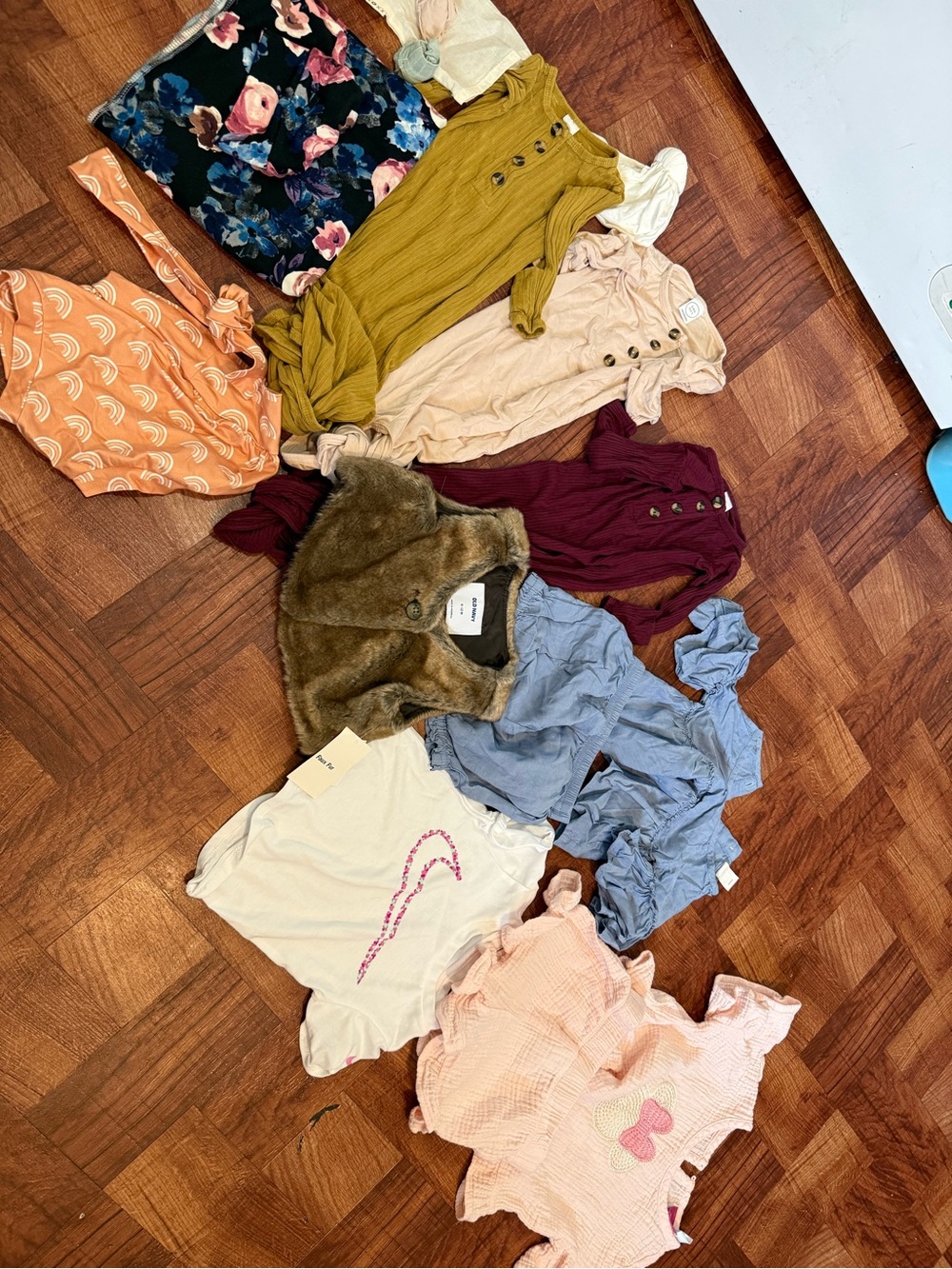 Mix of baby girl clothes bundle